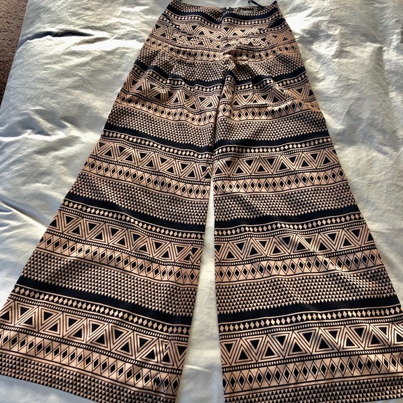 Aztec print palazzo pants - Picture 1 of 2